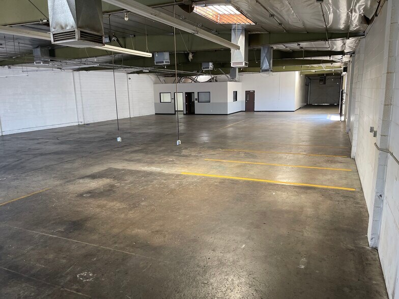 More Photos Of 10361 Vacco St, South El Monte Warehouse For Lease