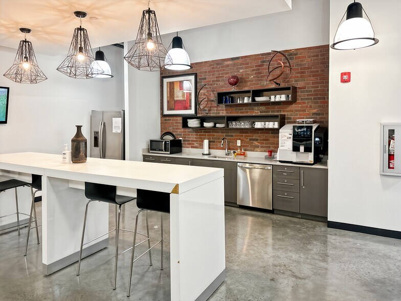 More Photos Of 8115 Maple Lawn Blvd, Fulton Coworking Space