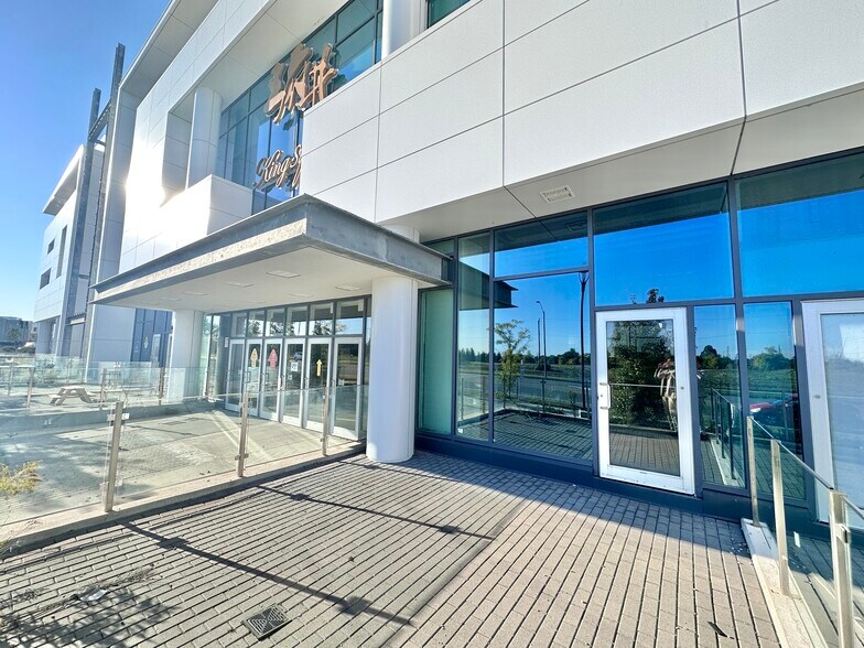 More Photos Of 9390 Woodbine Ave, Markham Storefront For Lease
