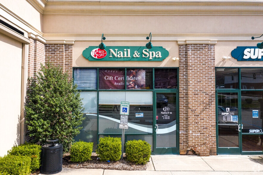 More Photos Of 99 Ridgedale Ave, Cedar Knolls Unknown For Lease