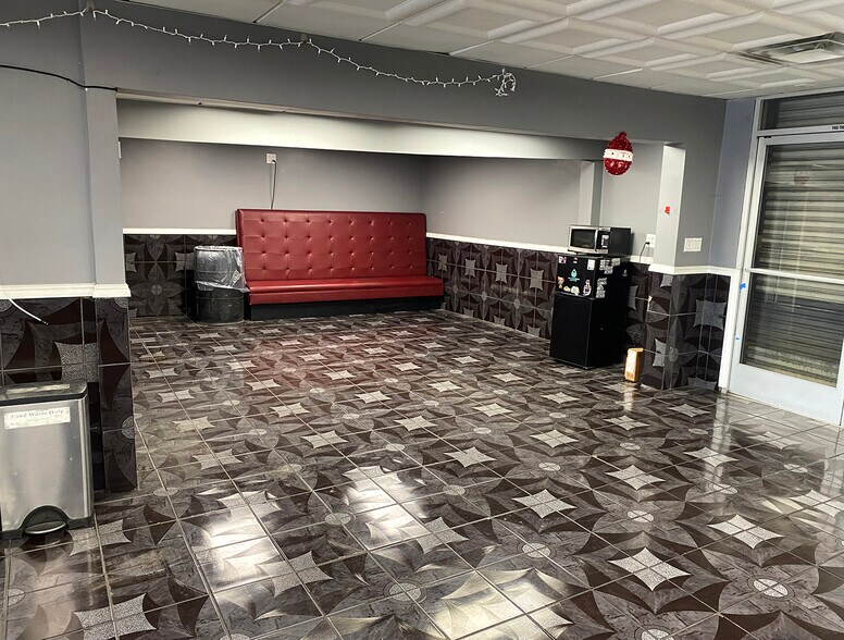 More Photos Of 4308 E Firestone Blvd, South Gate Freestanding For Sale