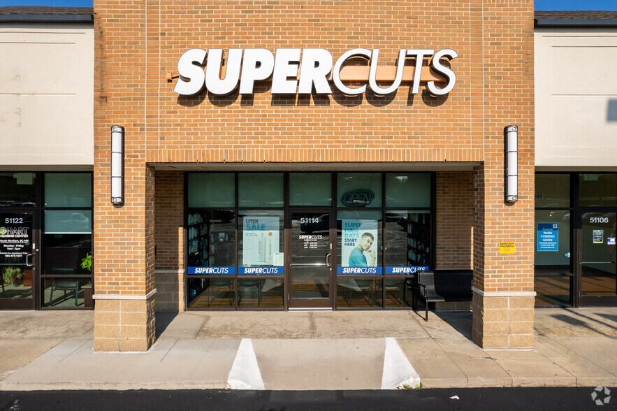 More Photos Of 51000-51336 Romeo Plank Rd, Macomb Township Unknown For Lease