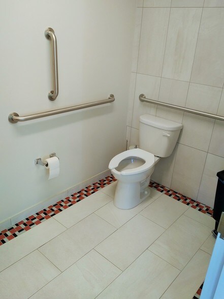 More Photos Of 110 Washington Ave, Pleasantville Medical For Lease