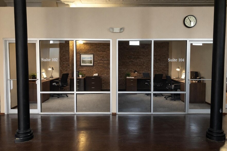 More Photos Of 163 E Center St, Marion Office For Lease