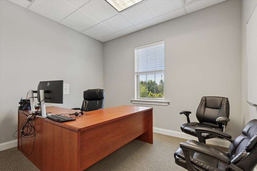 More Photos Of 1105 Bethlehem Pike, Sellersville Medical For Sale