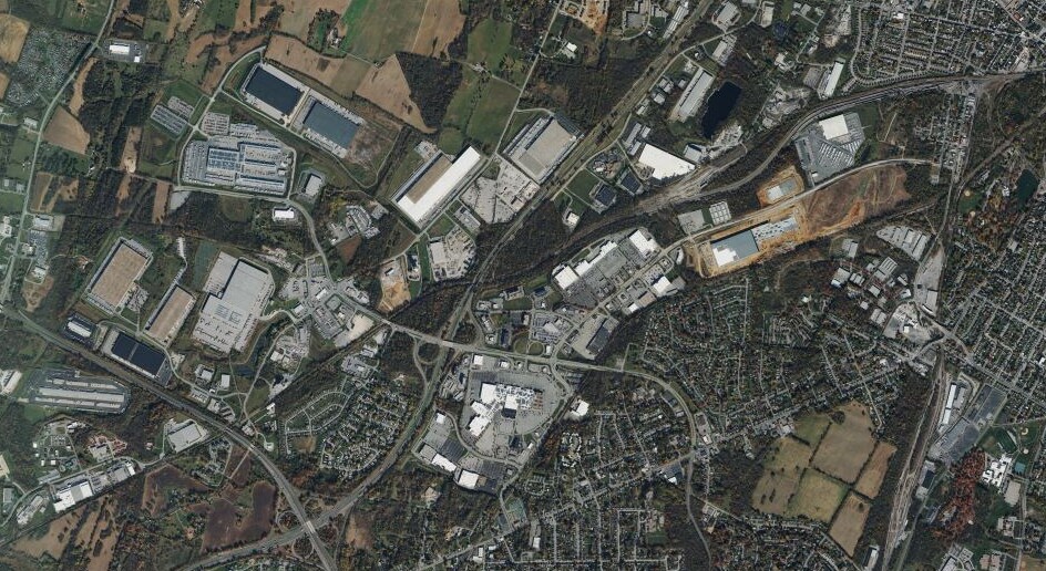 More Photos Of 12001 Hopewell Rd, Hagerstown Warehouse For Lease