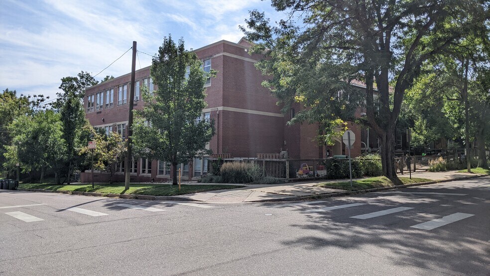 More Photos Of 940 Fillmore St, Denver Schools For Lease