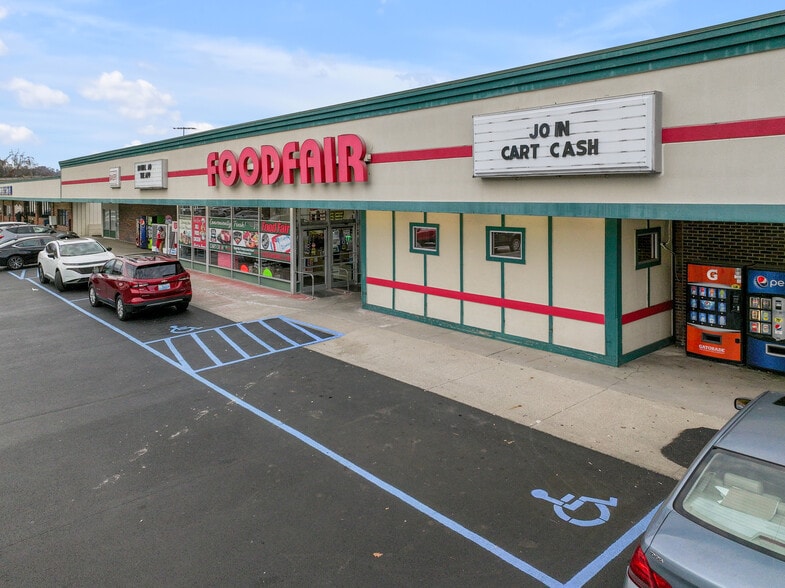 More Photos Of 1629 Ashland Rd, Greenup Freestanding For Sale