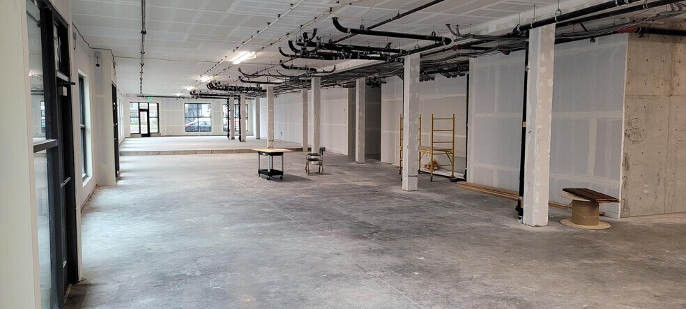 More Photos Of 1625 NE Market Dr, Fairview Multifamily For Sale