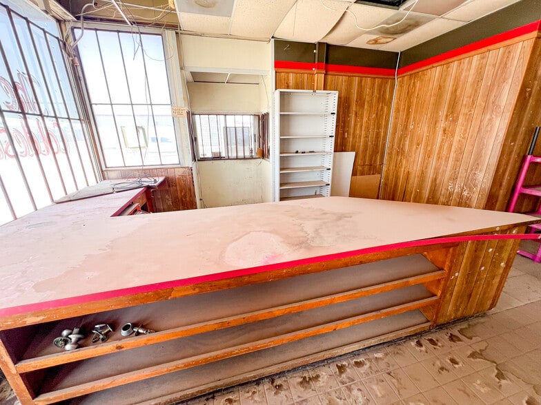 More Photos Of 1201 N Grant Ave, Odessa Convenience Store For Sale