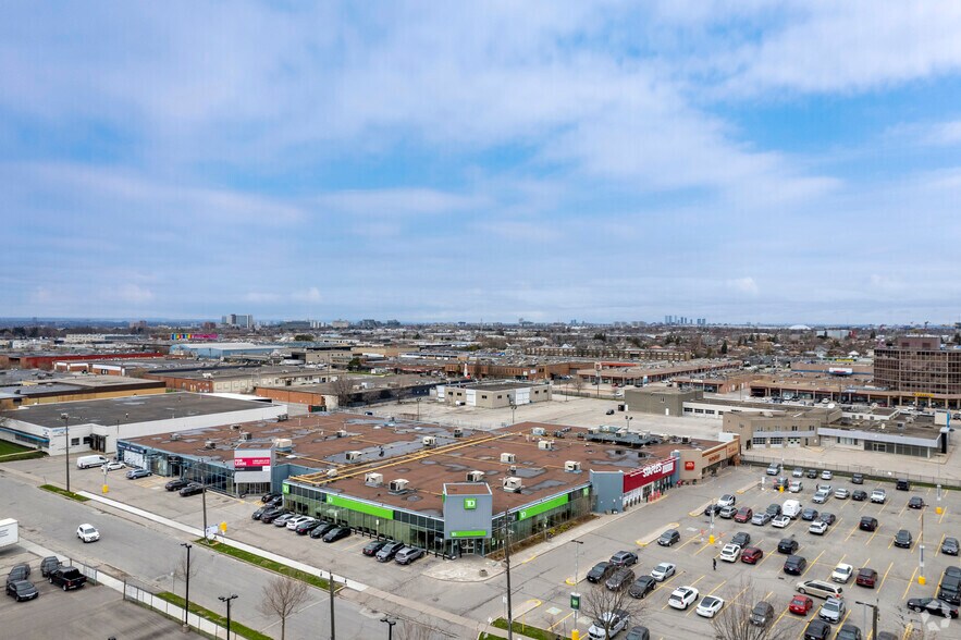 More Photos Of 3140-3170 Dufferin St, Toronto Freestanding For Lease