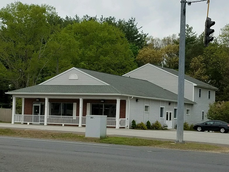 Primary Photo Of 174-180 Willimantic Rd, Chaplin Freestanding For Sale