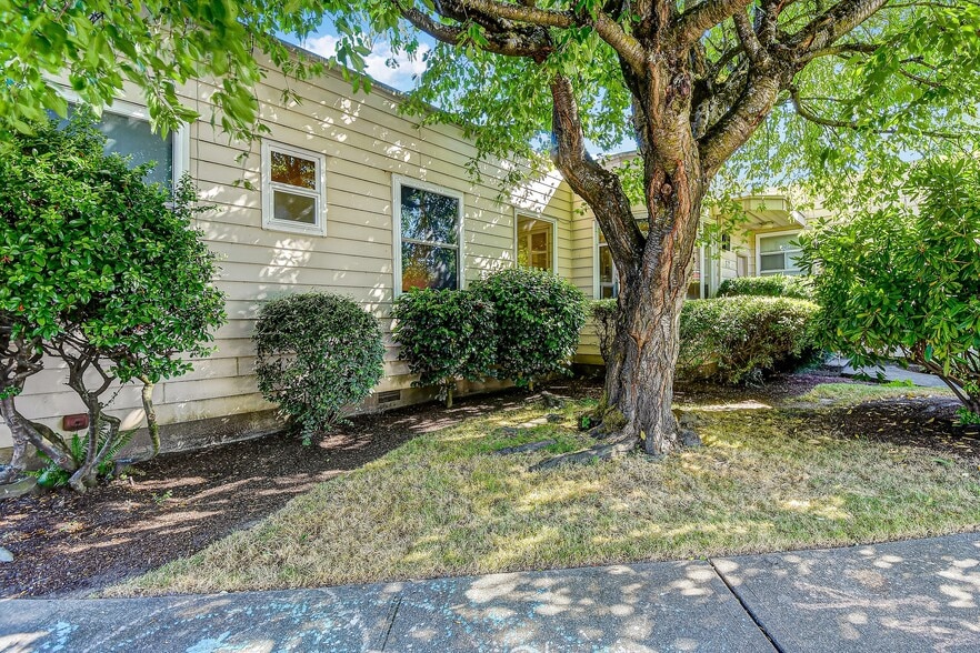 More Photos Of 920 N 1st St, Renton Medical For Lease