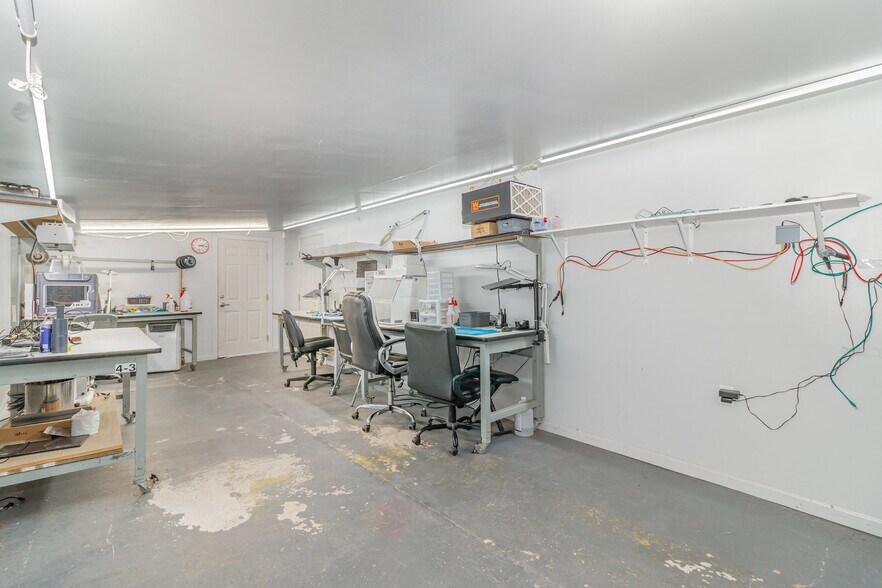 More Photos Of 8285 Tri County Hwy, Sardinia Flex For Sale