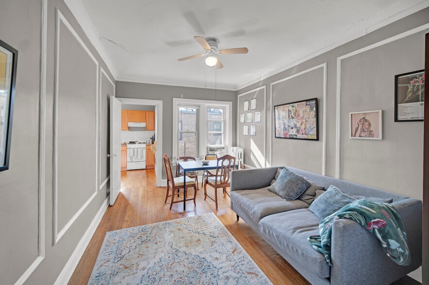 More Photos Of 1024 Noyes St, Evanston Apartments For Sale