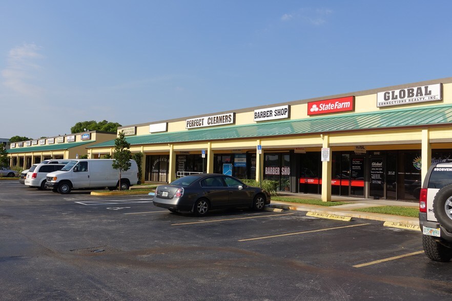 More Photos Of 1501-1571 N Palm Ave, Pembroke Pines General Retail For Sale