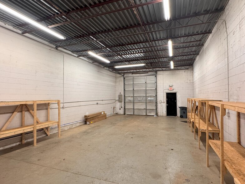 More Photos Of 6010 McDaniel Ln, Charlotte Light Distribution For Sale