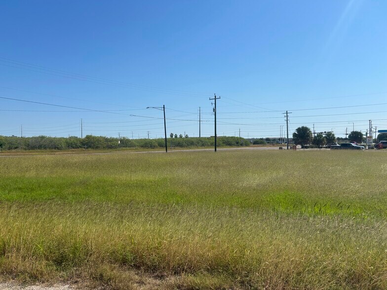 More Photos Of 3809 Rodd Field Rd, Corpus Christi Land For Sale