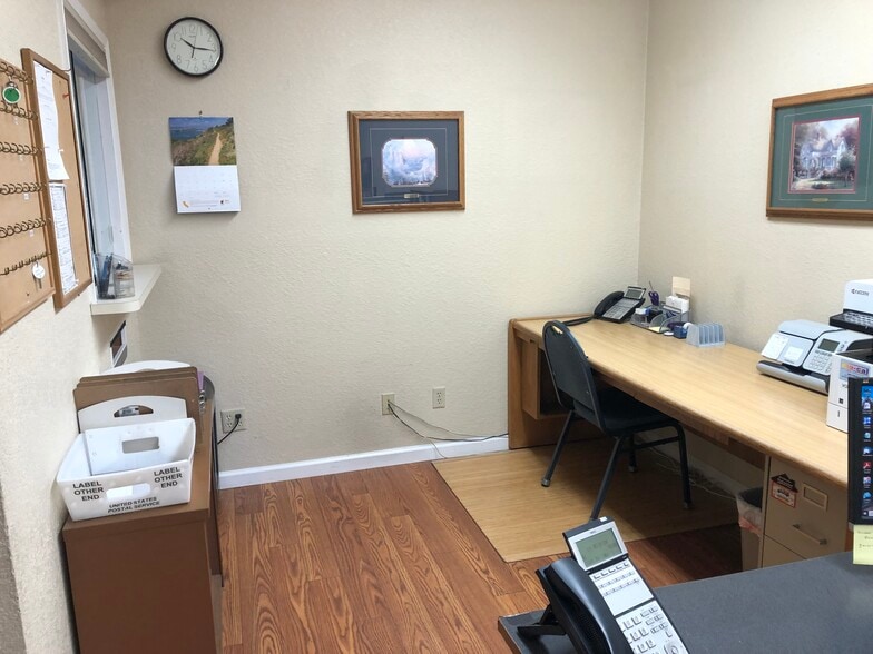 More Photos Of 1608 F St, Modesto Loft Creative Space For Sale