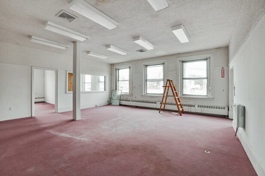 More Photos Of 63 Main St, Netcong Storefront Retail Residential For Sale