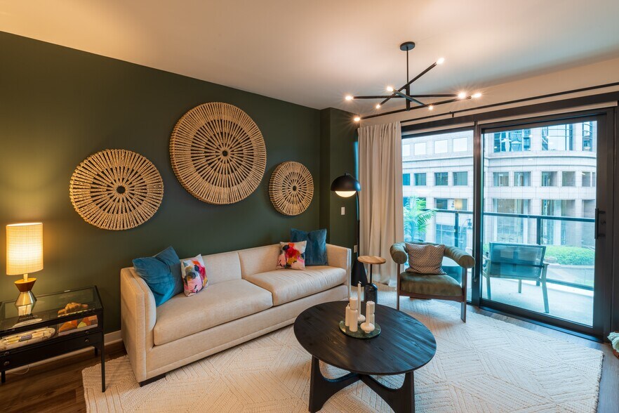 More Photos Of 1441 Peachtree St, Atlanta Apartments For Lease
