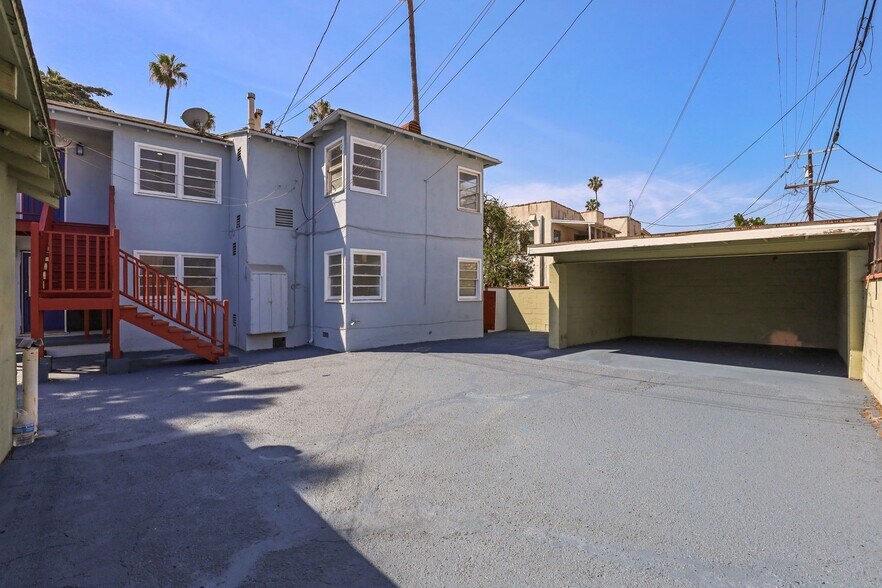 More Photos Of 4409 Victoria Park Dr, Los Angeles Apartments For Sale