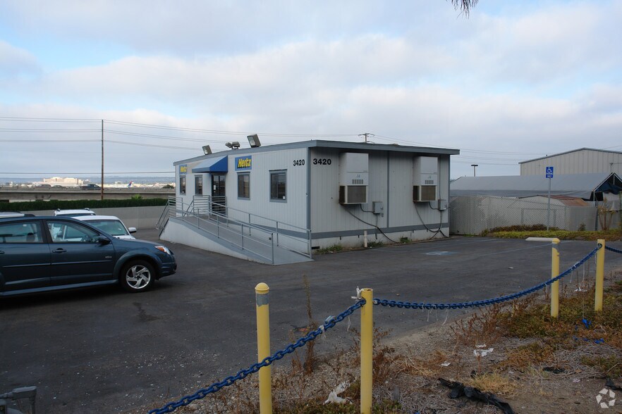 More Photos Of 3420 Kettner Blvd, San Diego Freestanding For Sale