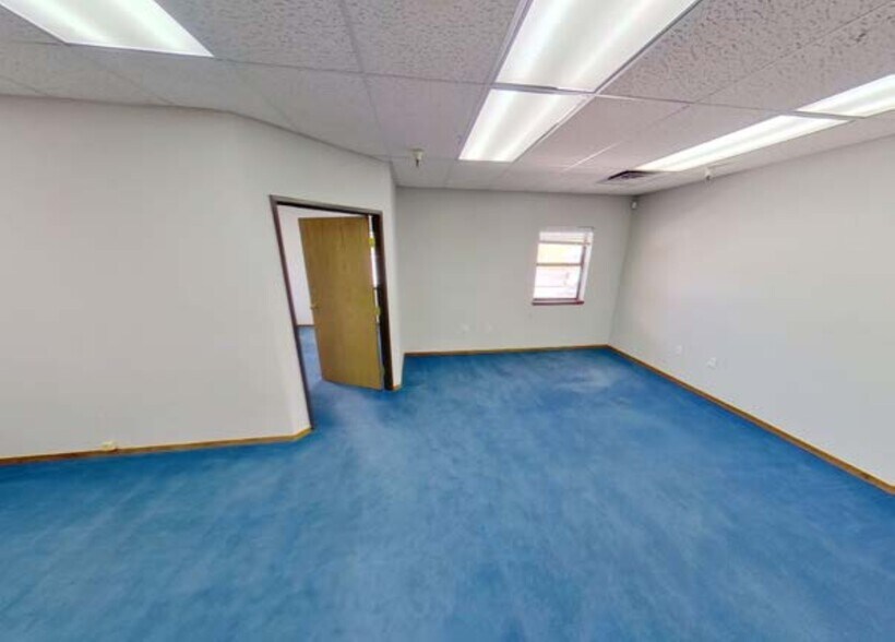 More Photos Of 5405 Mae Anne Ave, Reno Office For Sale