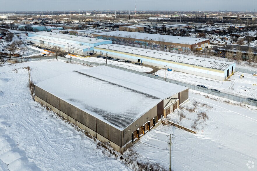 More Photos Of 3710 S California Ave, Chicago Warehouse For Lease