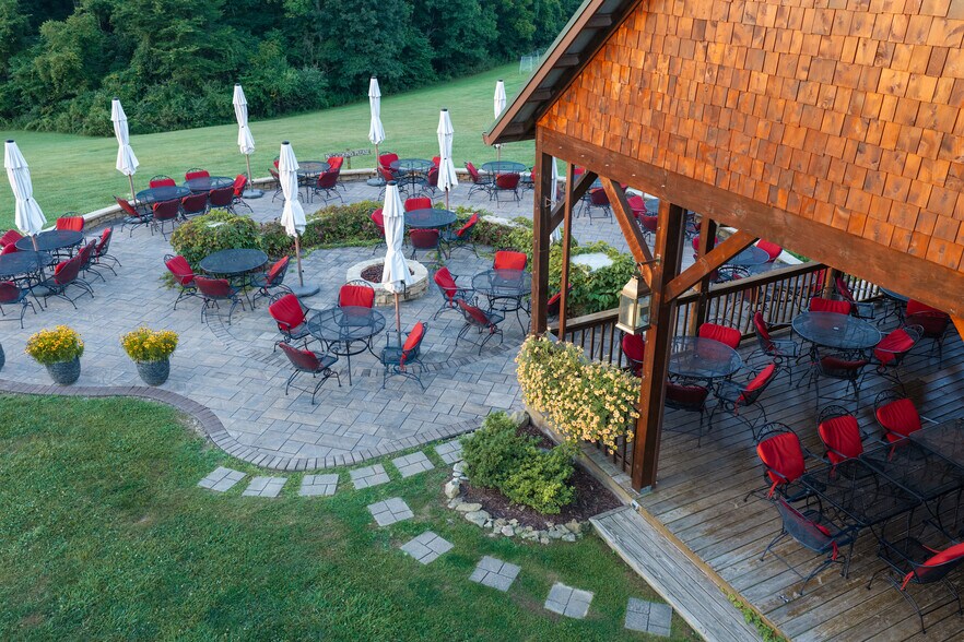 More Photos Of 401 Gilkey Ridge Rd, Shade Winery Vineyard For Sale