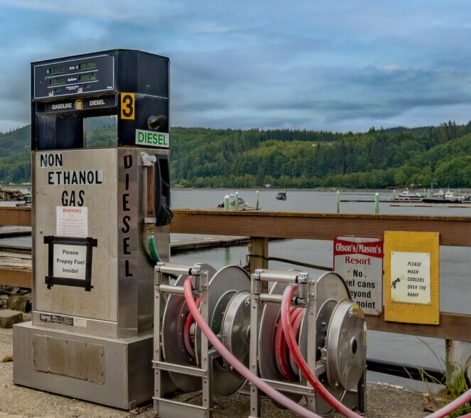 More Photos Of 444 Front St, Sekiu Hotel For Sale