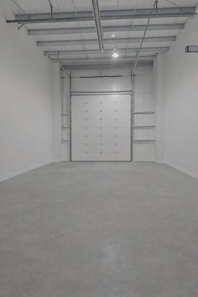 More Photos Of 8800 Venture Av SE, Calgary Warehouse For Sale