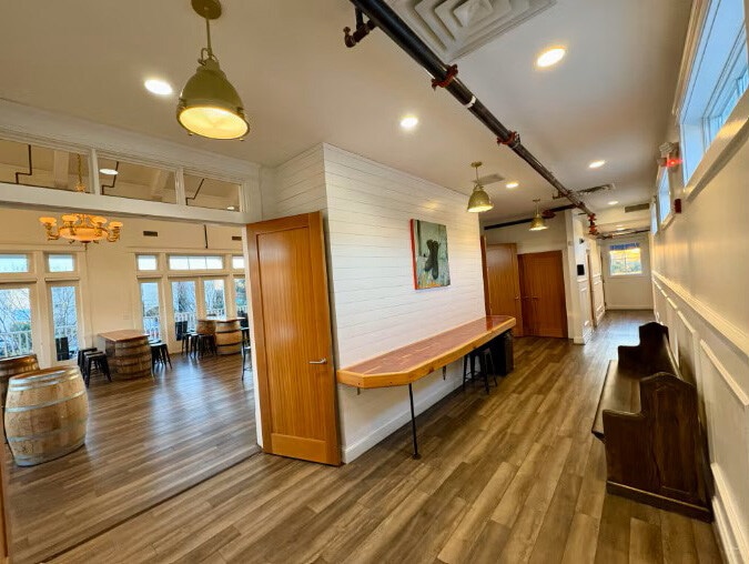 More Photos Of 1901 E Ocean View Ave, Norfolk Storefront For Sale