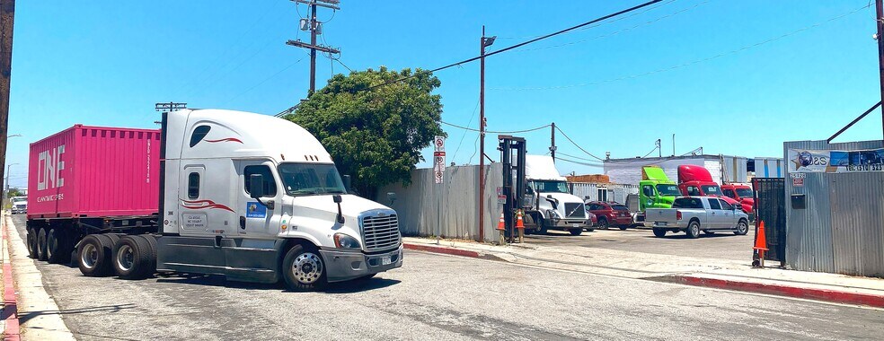 More Photos Of 25124 Broadwell Ave, Harbor City Land For Lease