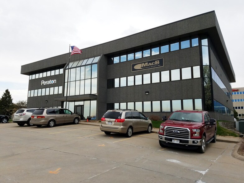 More Photos Of 1408 Fort Crook Rd, Bellevue Office For Sale