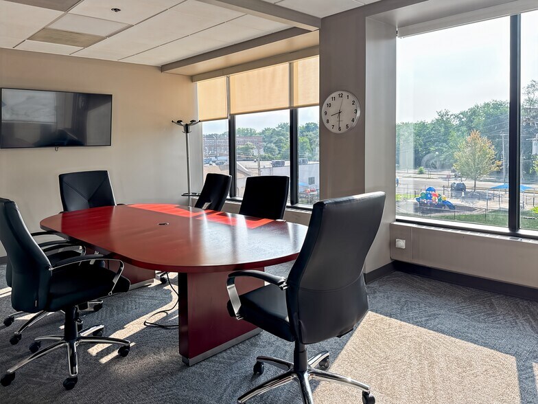 More Photos Of 2321 Whitney Ave, Hamden Coworking Space