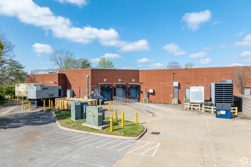 More Photos Of 650 Grassmere, Nashville Light Distribution For Lease