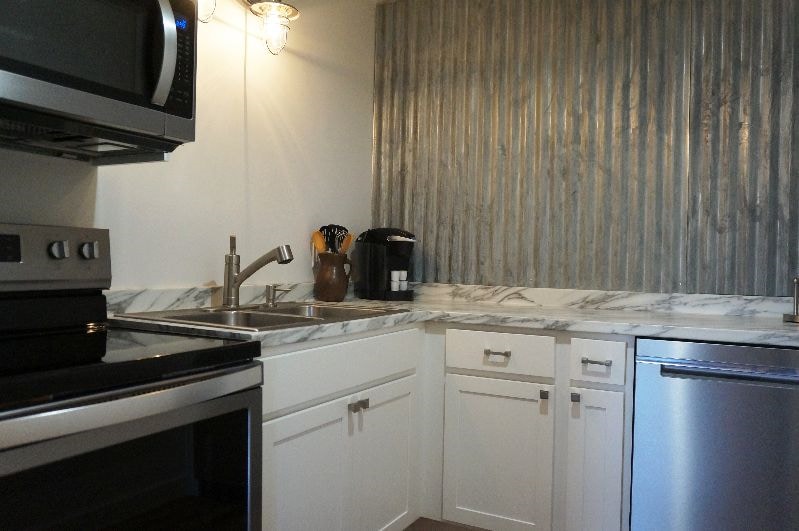 More Photos Of 108 S Main St, Madisonville Office Residential For Sale