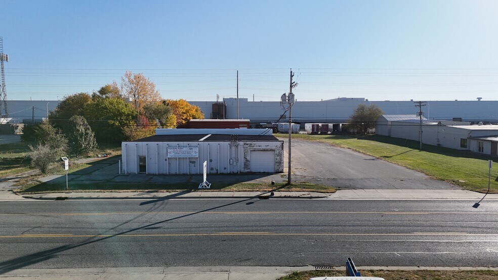 More Photos Of , Lafayette Industrial For Sale