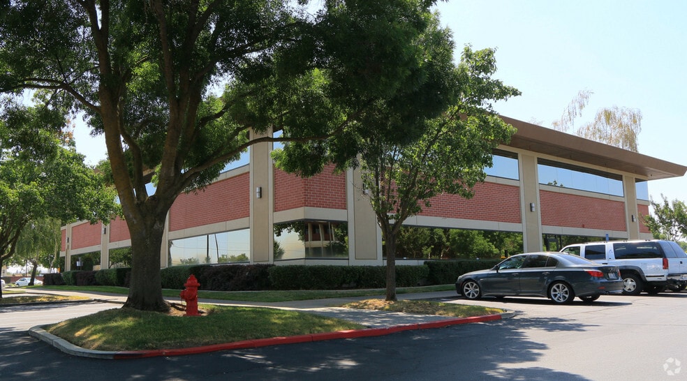 More Photos Of 7601 Hospital Dr, Sacramento Medical For Sale