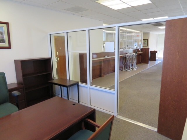 More Photos Of 2500 Charleston Hwy, Cayce Bank For Lease