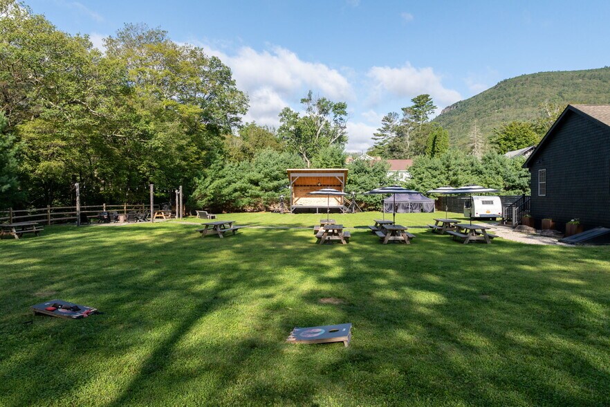 More Photos Of 3311 Route 23A, Palenville Restaurant For Sale