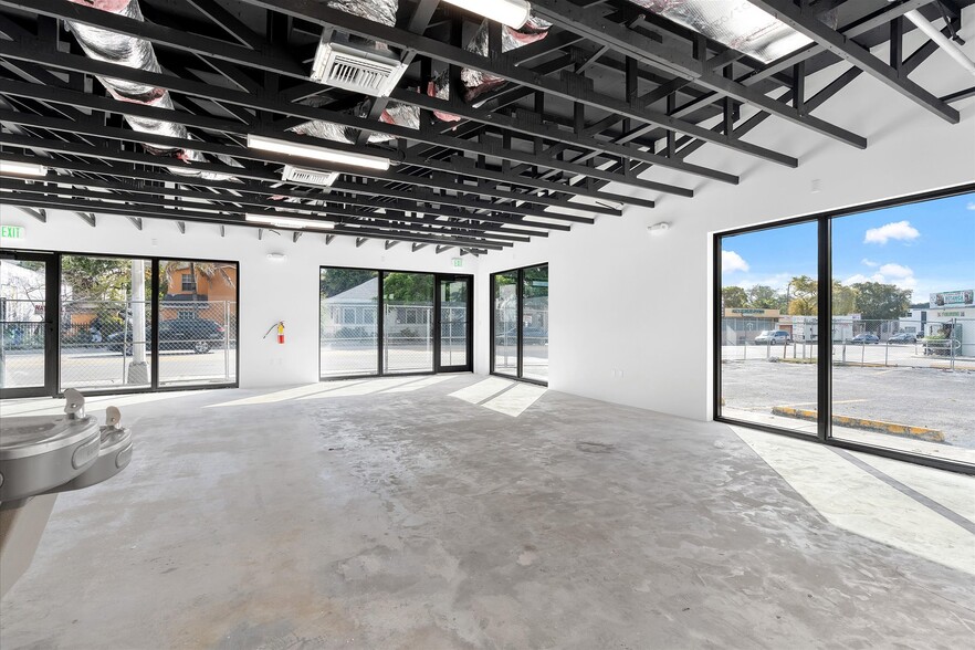 More Photos Of 159 NE 54th St, Miami Freestanding For Lease