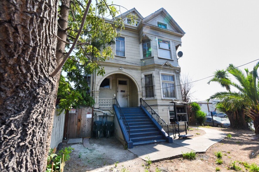 More Photos Of 1718 High St, Oakland Apartments For Sale