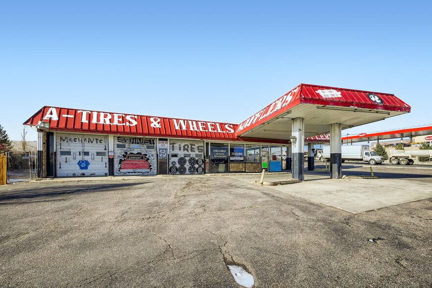 More Photos Of 404 S Circle Dr, Colorado Springs Auto Repair For Sale