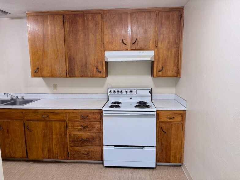 More Photos Of 426 NW 11th St, Corvallis Apartments For Sale