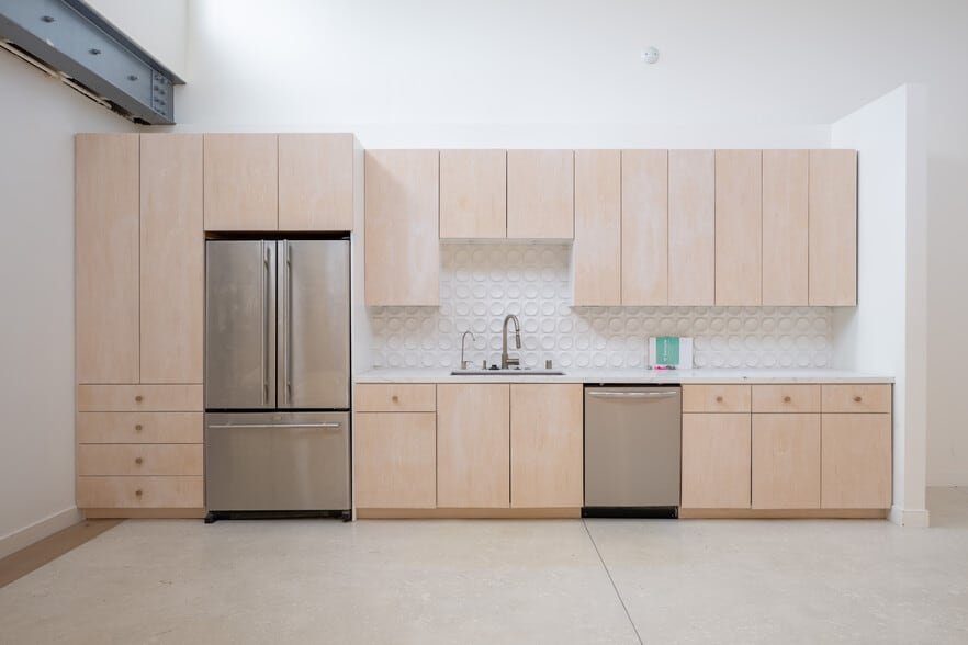 More Photos Of 1538 20th St, Santa Monica Loft Creative Space For Lease