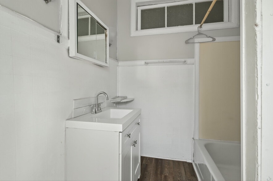 More Photos Of 406 S Armistead Ave, Hampton Apartments For Sale