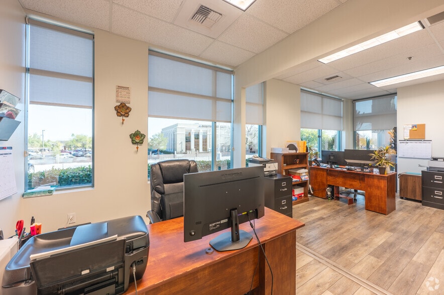 More Photos Of 2410 Fire Mesa St, Las Vegas Office For Sale