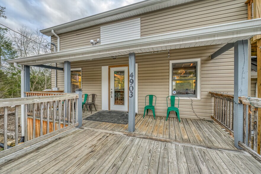 More Photos Of 4903 N Roan St, Johnson City Restaurant For Sale